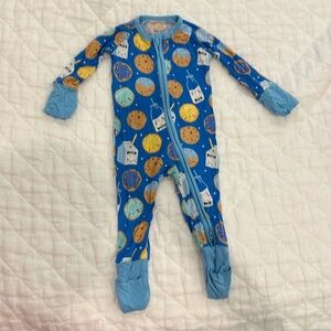 Little Sleepies Bamboo Zippy size 0-3 months